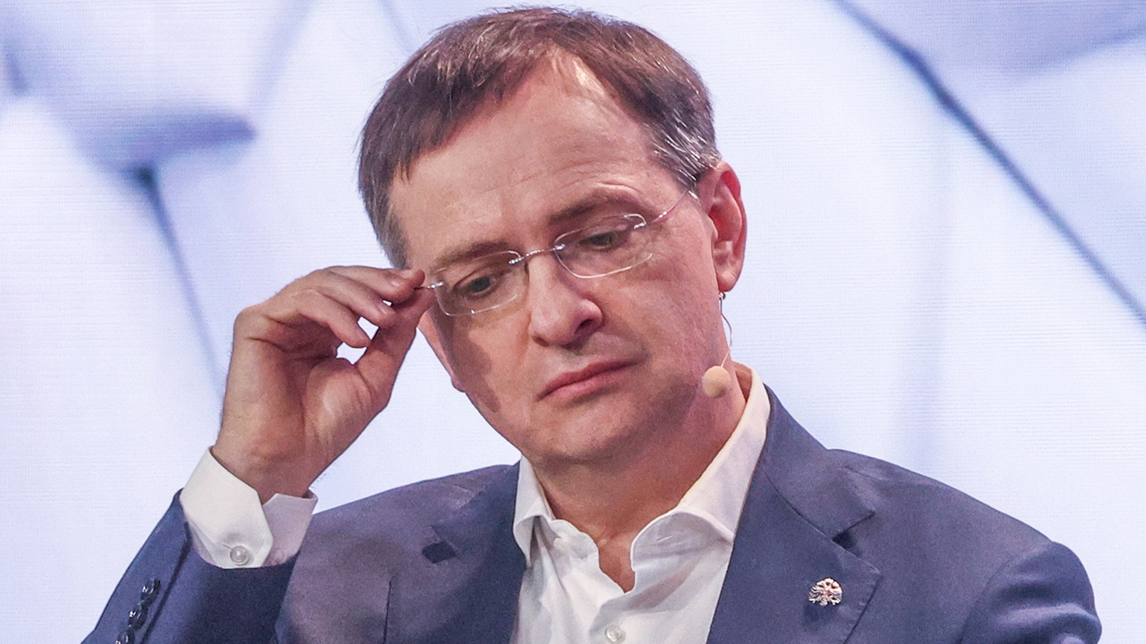 Мединский заявил о готовности РФ к обсуждению компромиссов с Украиной Мединский заявил о готовности РФ к обсуждению компромиссов с Украиной