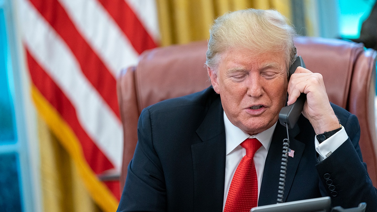 После разговора с Путиным Трамп позвонит Зеленскому После разговора с Путиным Трамп позвонит Зеленскому