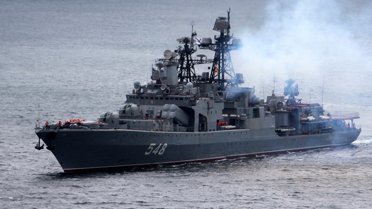 Главком ВМФ Моисеев поздравил военнослужащих с Днем Тихоокеанского флота Главком ВМФ Моисеев поздравил военнослужащих с Днем Тихоокеанского флота
