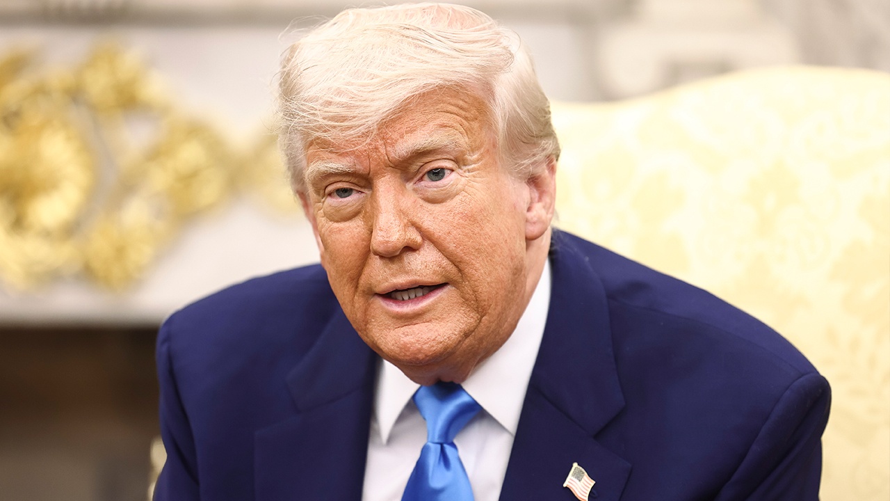 Трамп назвал актом антисемитизма стрельбу в Вашингтоне Трамп назвал актом антисемитизма стрельбу в Вашингтоне