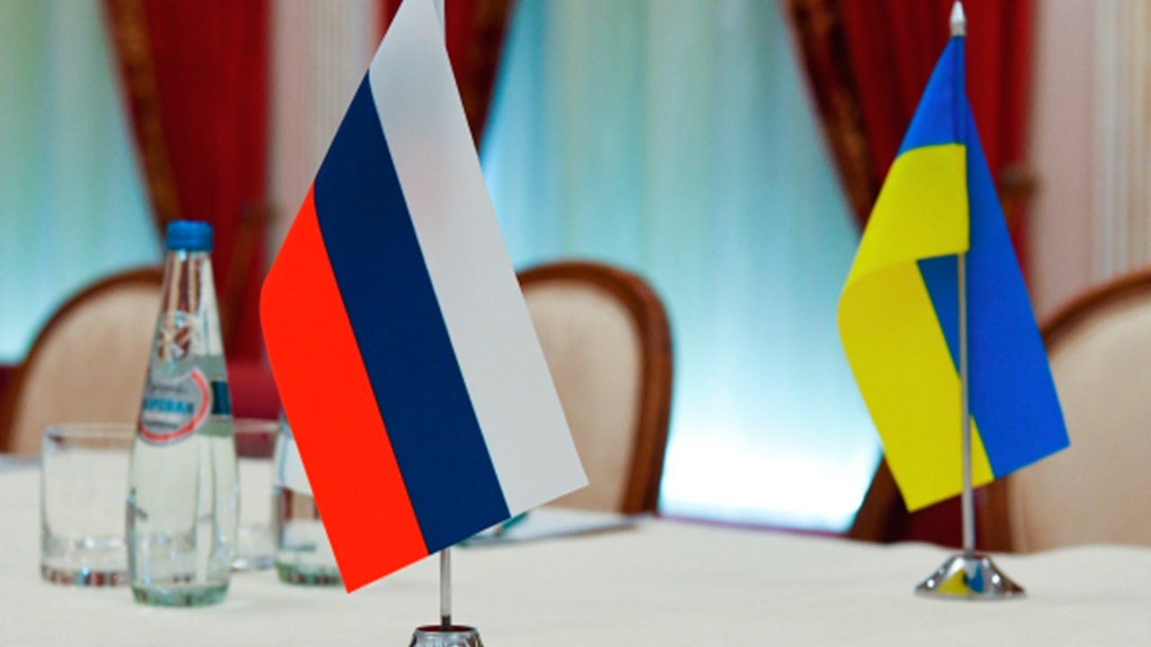 Песков: договоренностей о следующих встречах России и Украины пока нет Песков: договоренностей о следующих встречах России и Украины пока нет