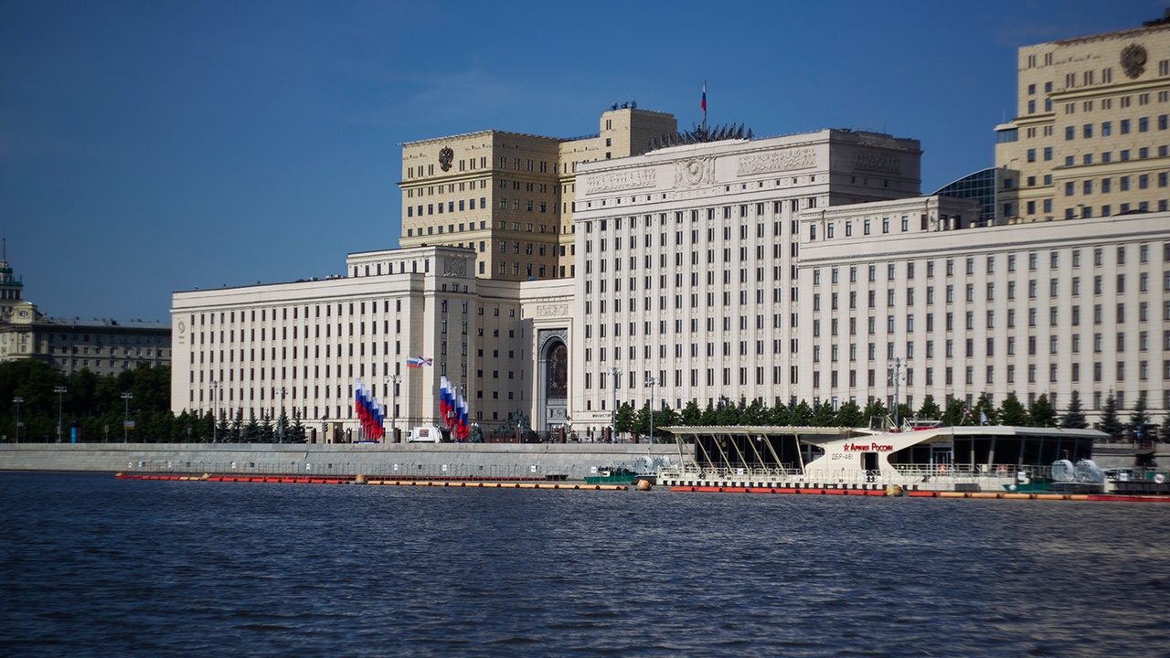 МО: 120 гражданских вернулись в РФ в рамках обмена с Украиной МО: 120 гражданских вернулись в РФ в рамках обмена с Украиной