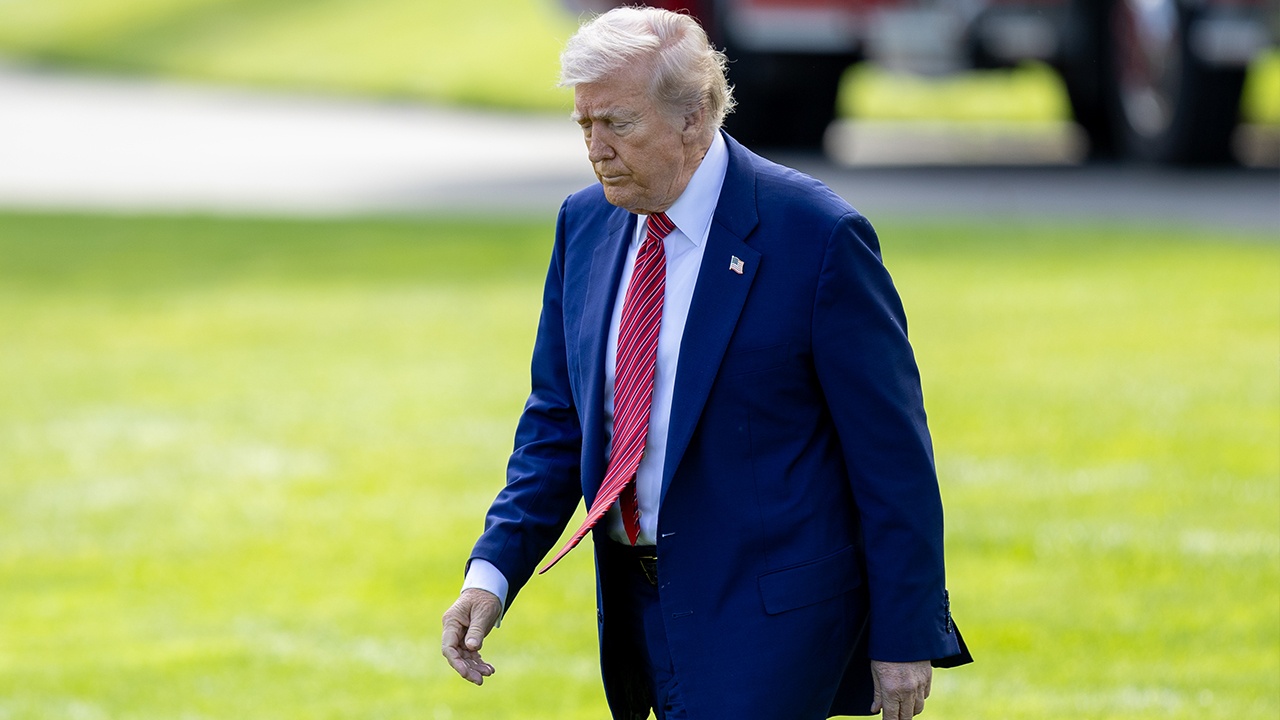 WSJ: Трамп пытается добиться от ЕС пошлин на импорт из Китая WSJ: Трамп пытается добиться от ЕС пошлин на импорт из Китая