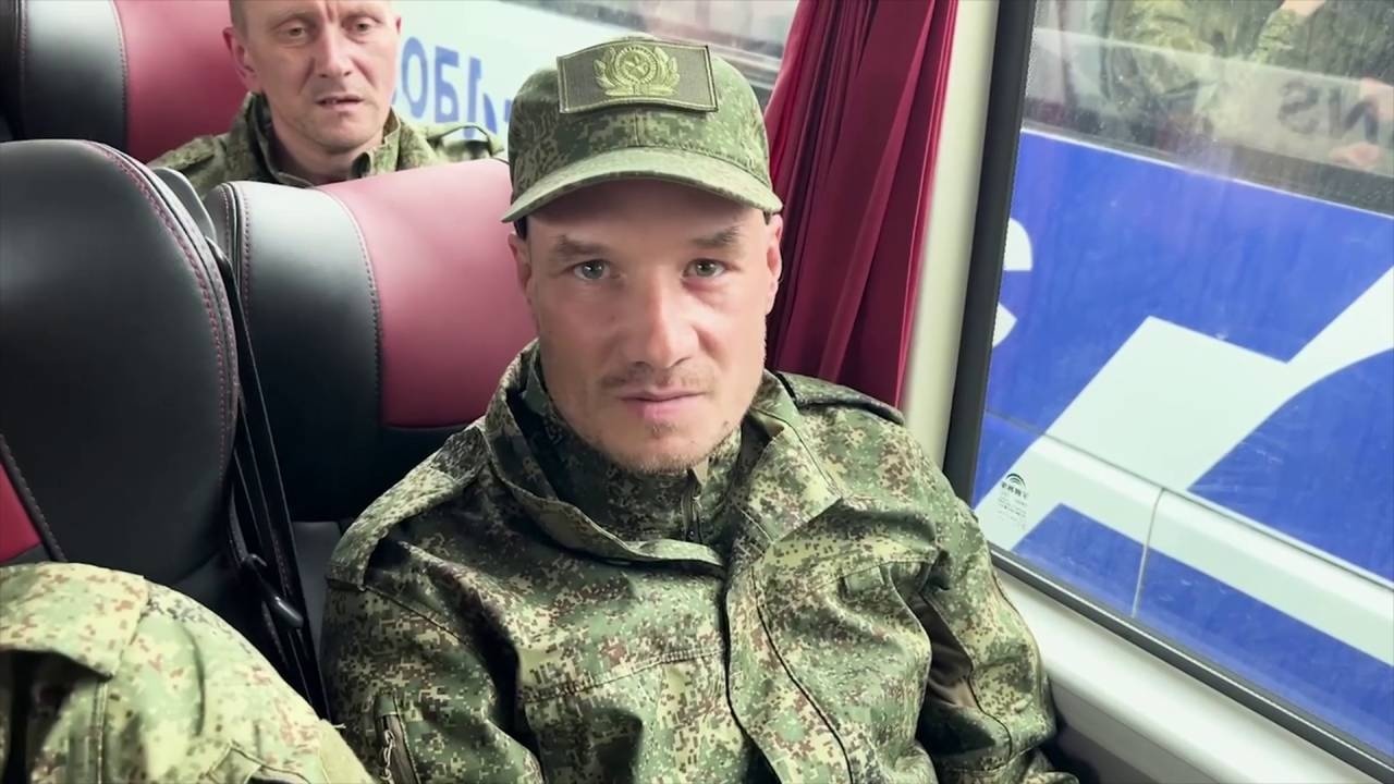 Освобожденные из плена бойцы ВС РФ поделились эмоциями Освобожденные из плена бойцы ВС РФ поделились эмоциями
