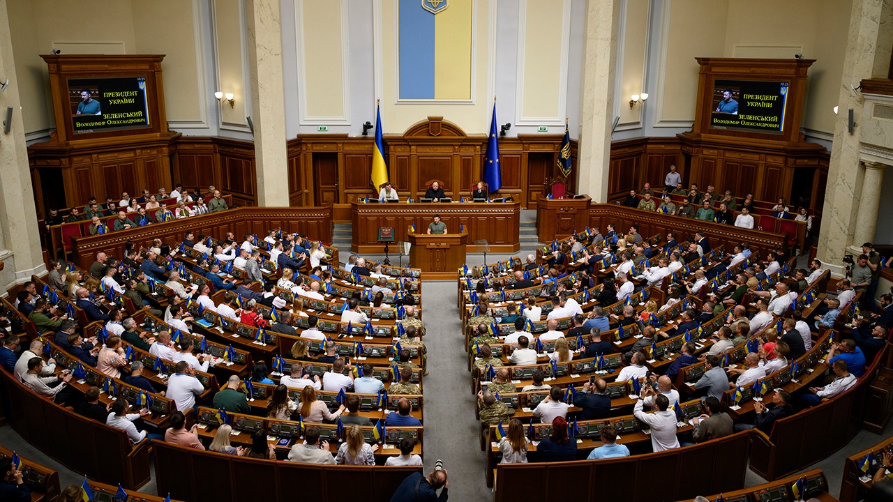 В Киеве заявили, что пошлины ЕС могут разрушить экономику Украины В Киеве заявили, что пошлины ЕС могут разрушить экономику Украины