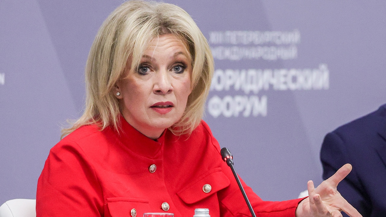 Захарова уличила Киев во лжи про языки на переговорах в Стамбуле Захарова уличила Киев во лжи про языки на переговорах в Стамбуле