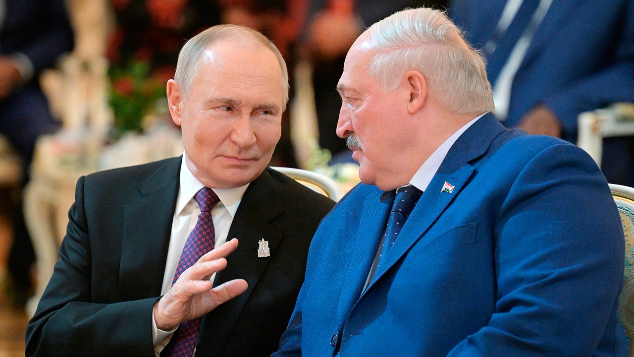 Путин поблагодарил Лукашенко за содействие в обмене пленными с Киевом