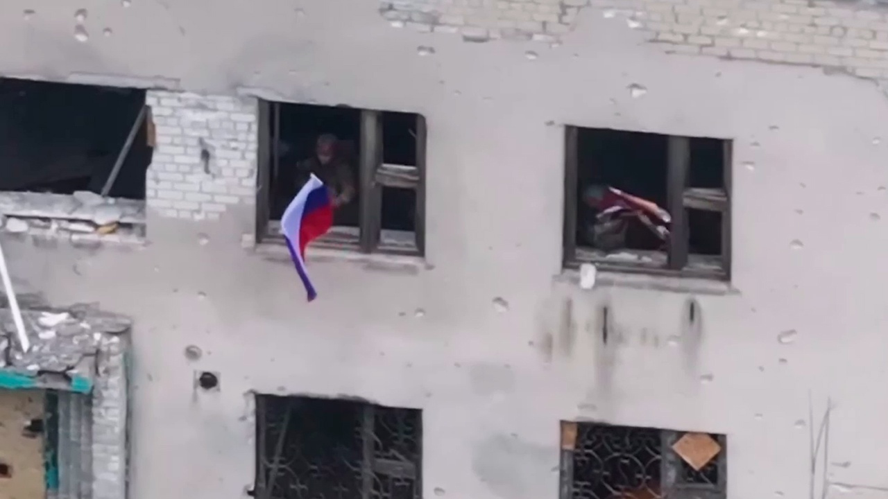 Опубликованы кадры освобожденной Старой Николаевки в ДНР