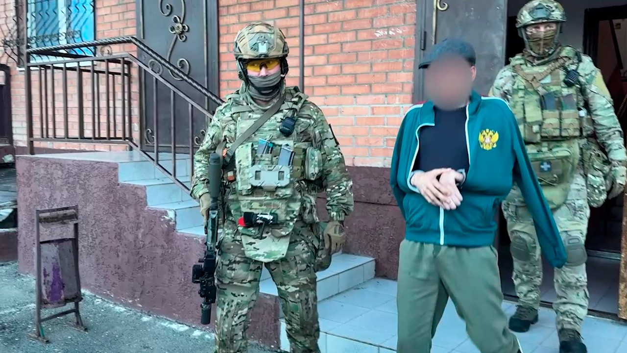 Задержаны еще четверо боевиков банды Басаева и Хаттаба Задержаны еще четверо боевиков банды Басаева и Хаттаба