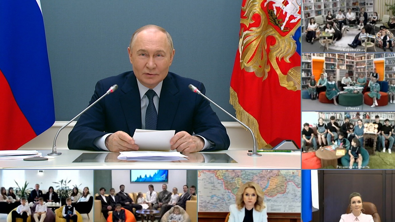 Арифметика счастья: о чем многодетные семьи рассказали Путину на встрече Арифметика счастья: о чем многодетные семьи рассказали Путину на встрече
