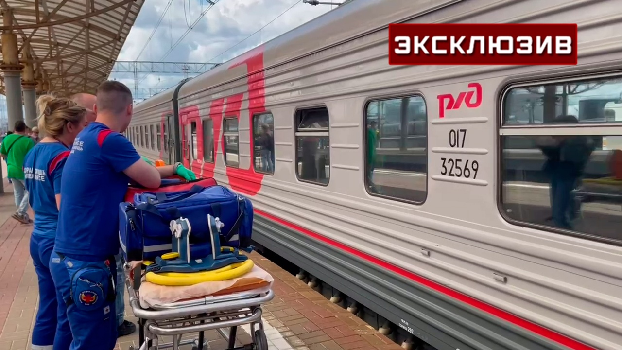 В момент ЧП с поездом в Брянской области пассажиры попадали с полок В момент ЧП с поездом в Брянской области пассажиры попадали с полок