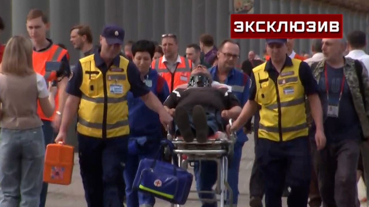 Проводнице поезда во время аварии в Брянске переломало ребра Проводнице поезда во время аварии в Брянске переломало ребра