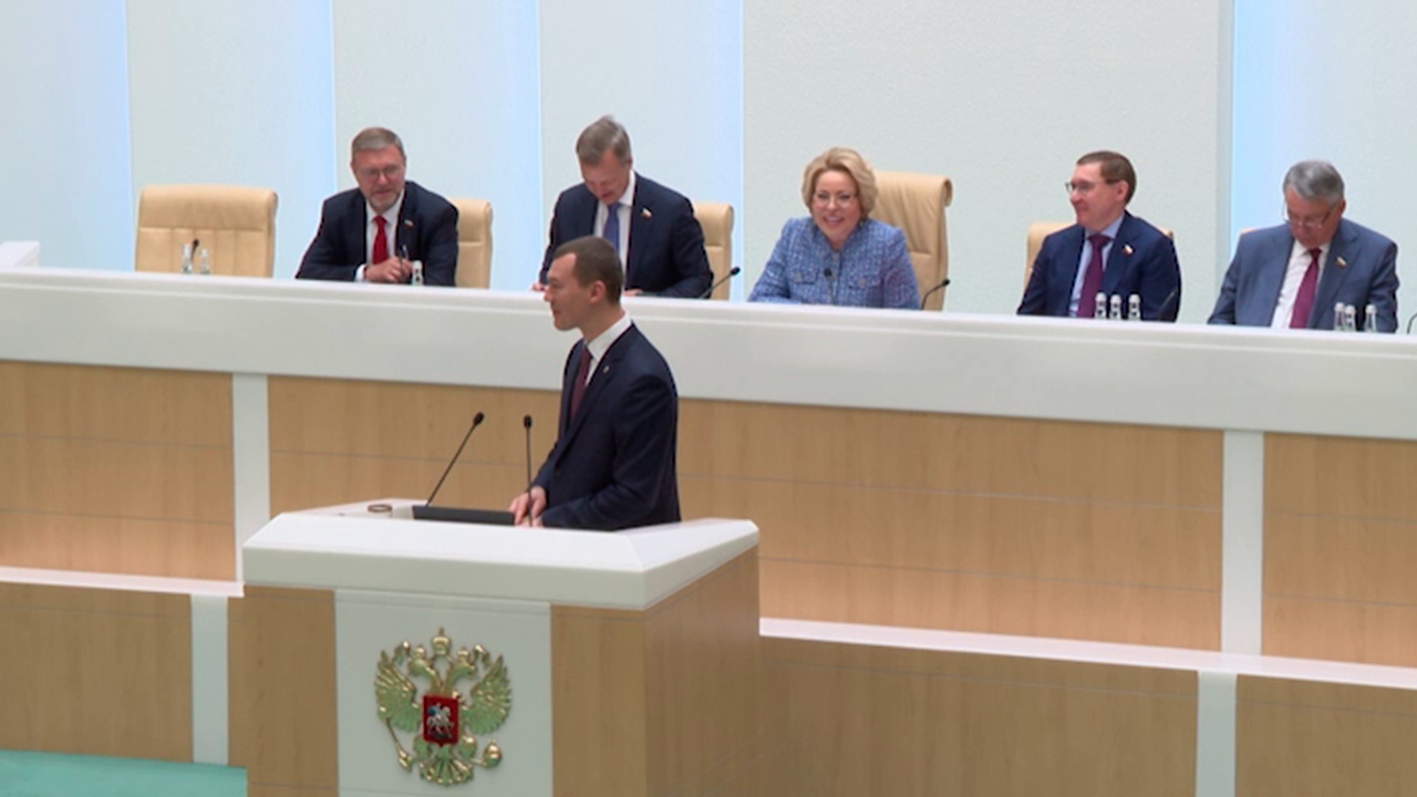 «Маловато для министра»: Матвиенко не впечатлили достижения Дегтярева на турнике «Маловато для министра»: Матвиенко не впечатлили достижения Дегтярева на турнике