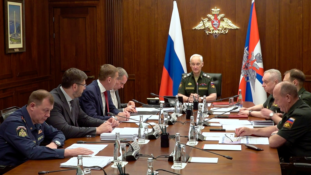 Белоусов заявил, что в Курской области разминировано 42 тысячи гектаров Белоусов заявил, что в Курской области разминировано 42 тысячи гектаров