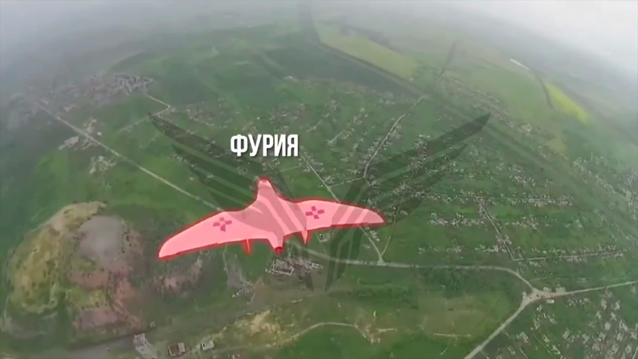 Российские FPV-дроны поразили украинские БПЛА разных моделей Российские FPV-дроны поразили украинские БПЛА разных моделей