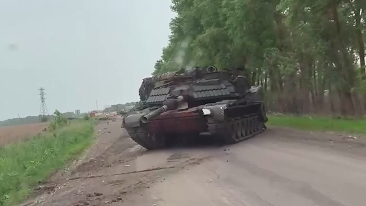 В Сумской области российские бойцы захватили два танка Abrams 