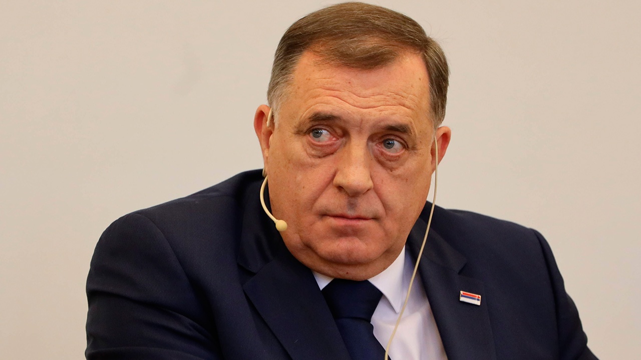 Президент Республики Сербской поздравил россиян с Днем России Президент Республики Сербской поздравил россиян с Днем России