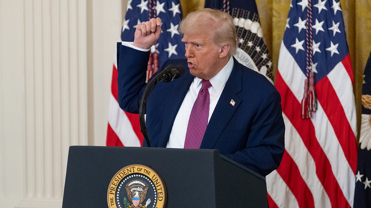 CNN: Трамп созвал заседание кабмина после удара Израиля по Ирану CNN: Трамп созвал заседание кабмина после удара Израиля по Ирану