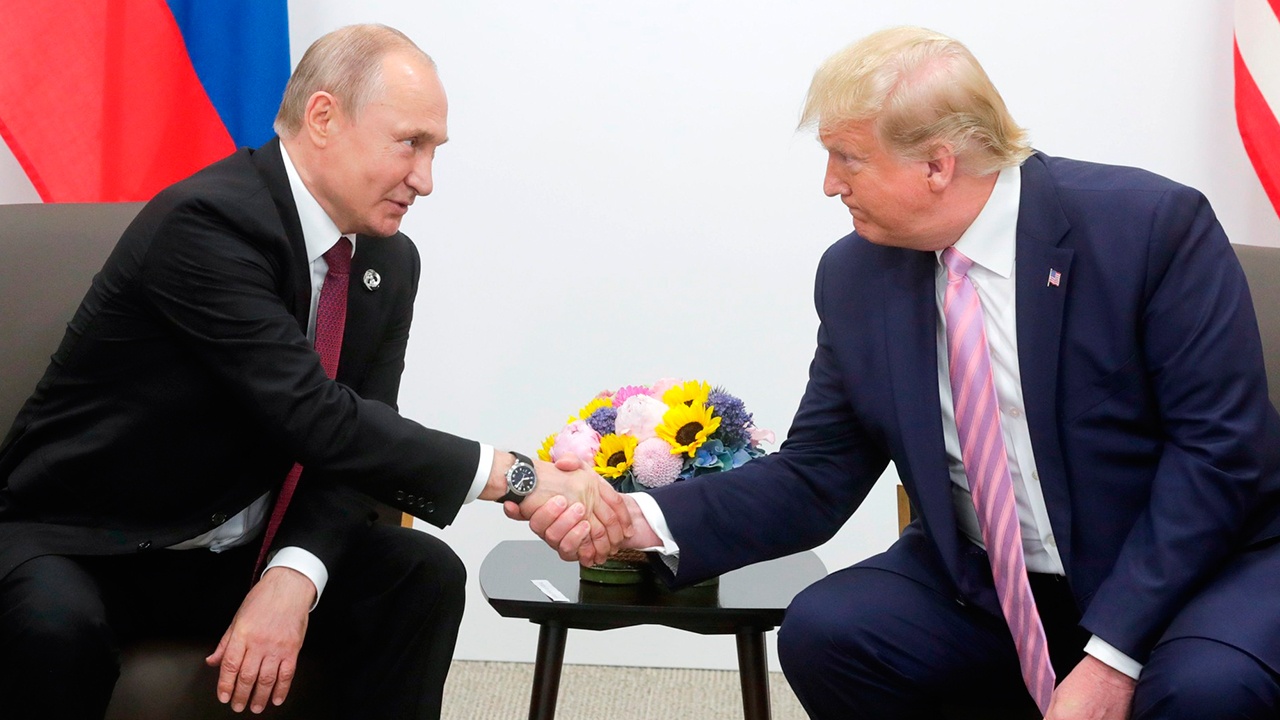 Путин в беседе с Трампом предложил посредничество между Израилем и Ираном Путин в беседе с Трампом предложил посредничество между Израилем и Ираном