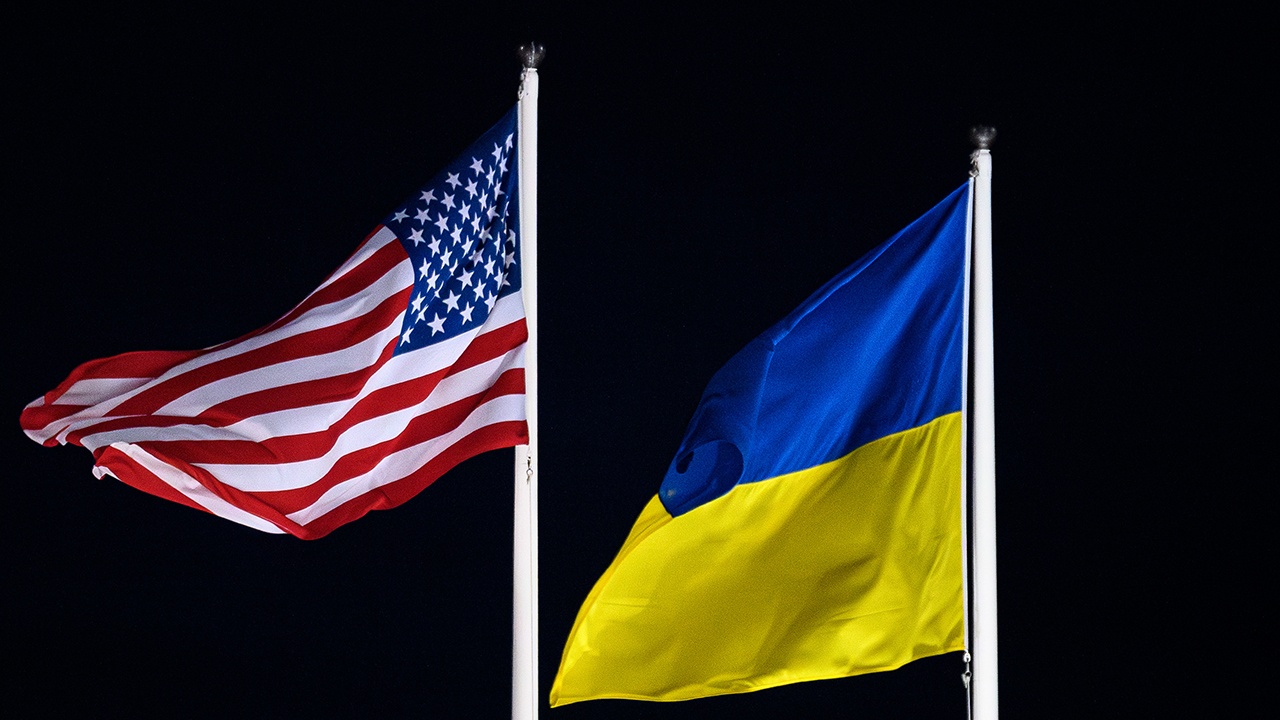 На Украине приступили к первому этапу реализации сделки по минералам с США На Украине приступили к первому этапу реализации сделки по минералам с США
