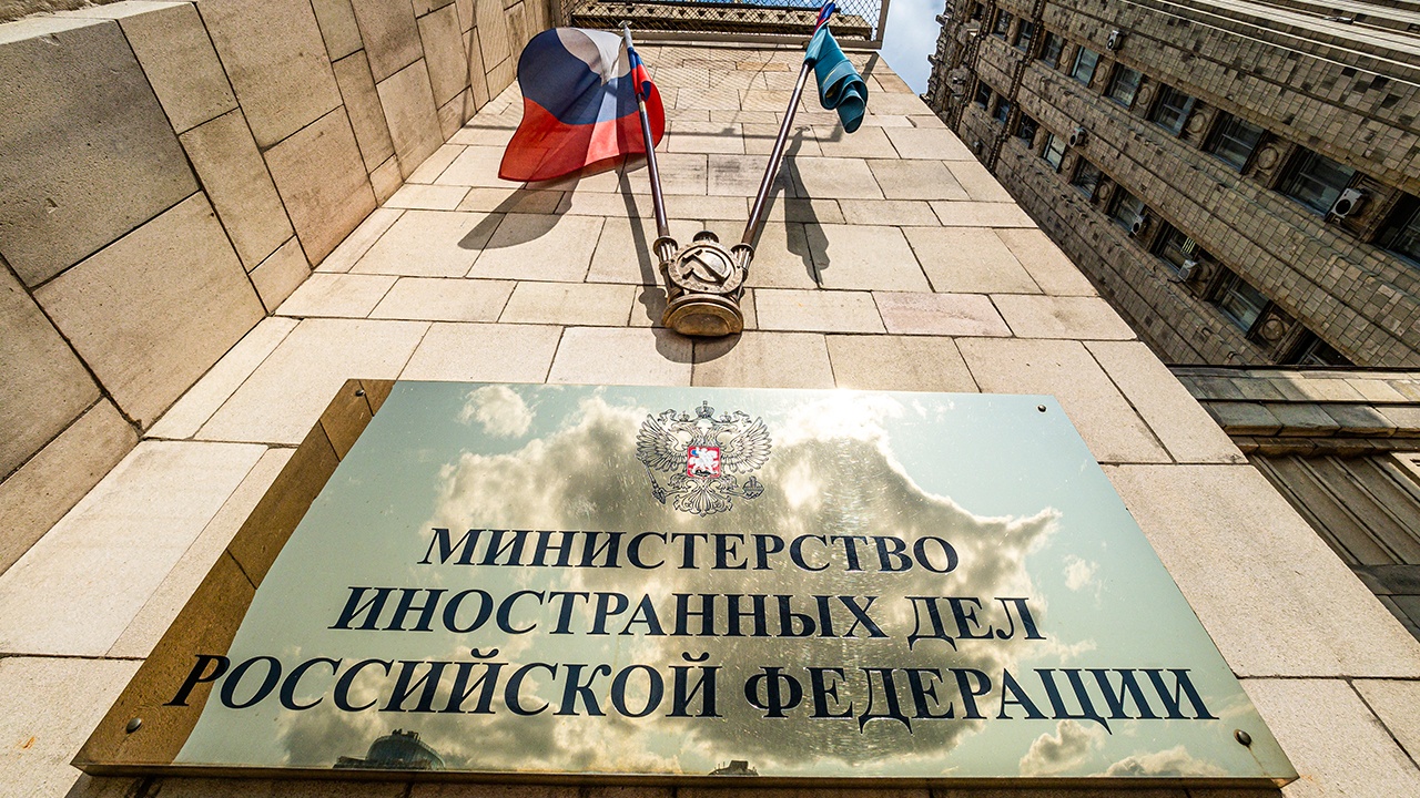 В МИД потребовали извинений от итальянской телекомпании за слова об ударе по Кремлю В МИД потребовали извинений от итальянской телекомпании за слова об ударе по Кремлю