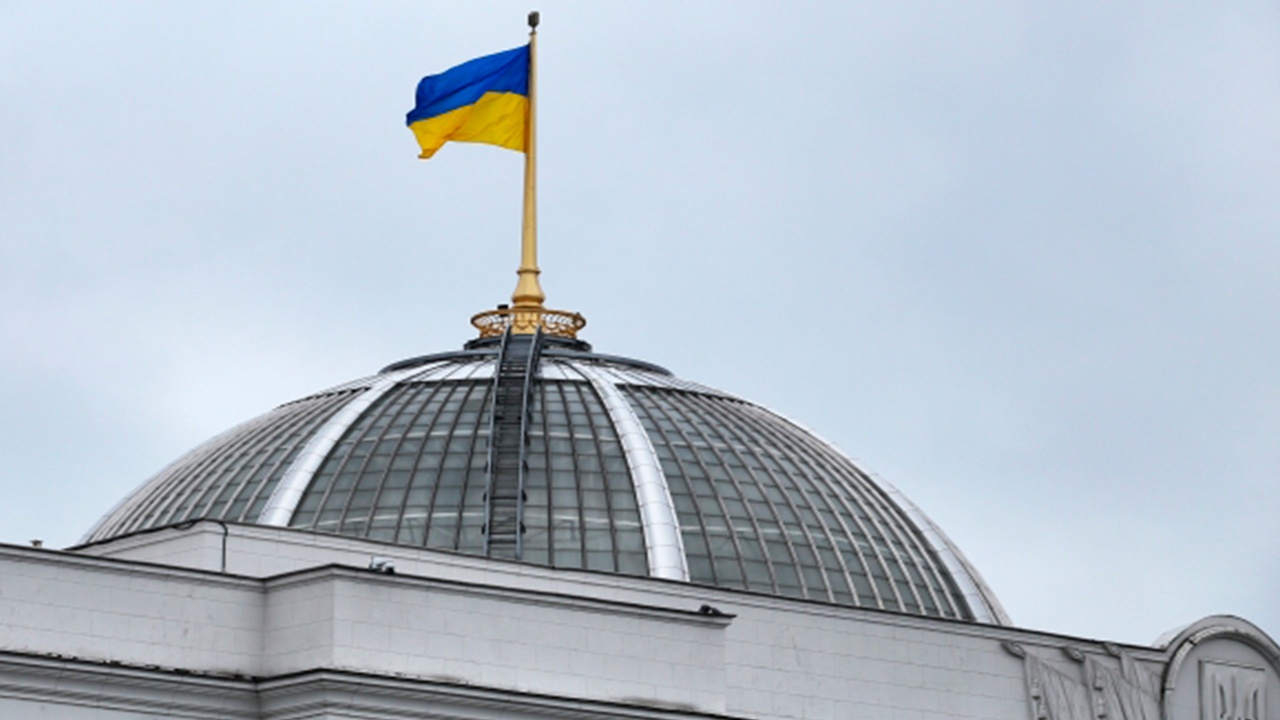 Вице-премьер Украины Чернышев не вернулся в Киев после визита в ЕС Вице-премьер Украины Чернышев не вернулся в Киев после визита в ЕС