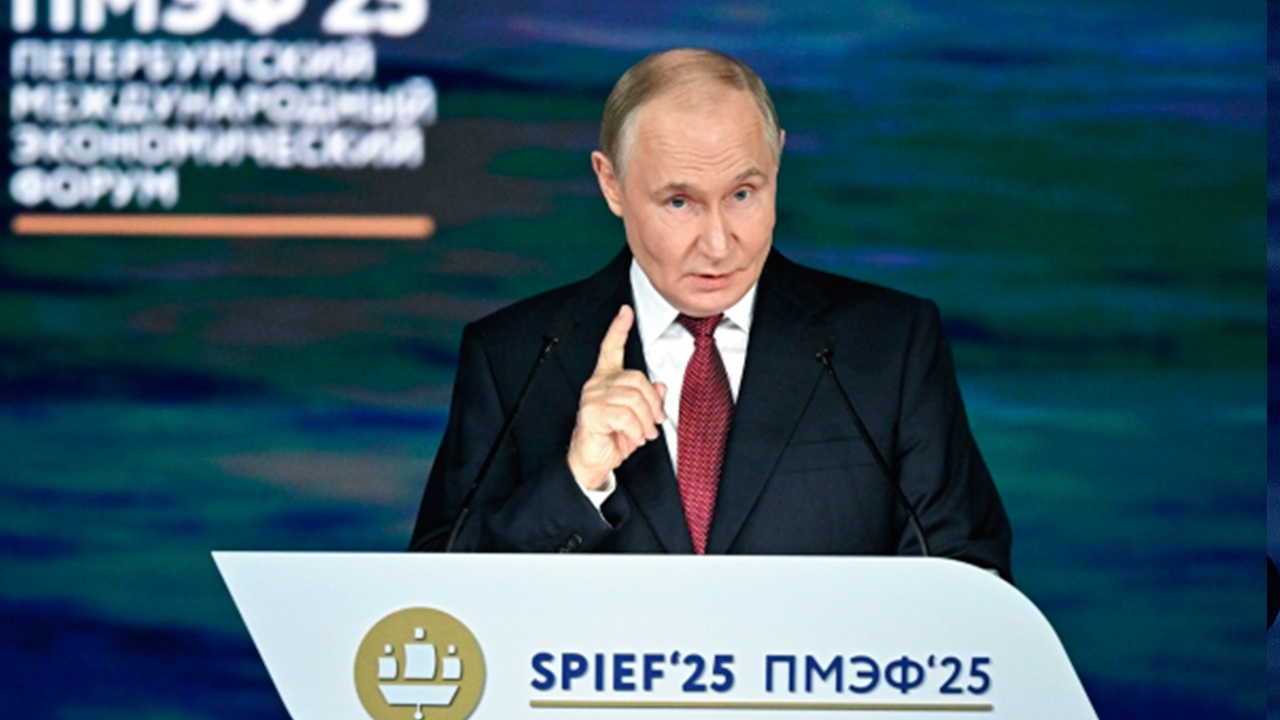 Путин заявил о необходимости частных инвестиций, в том числе иностранных Путин заявил о необходимости частных инвестиций, в том числе иностранных