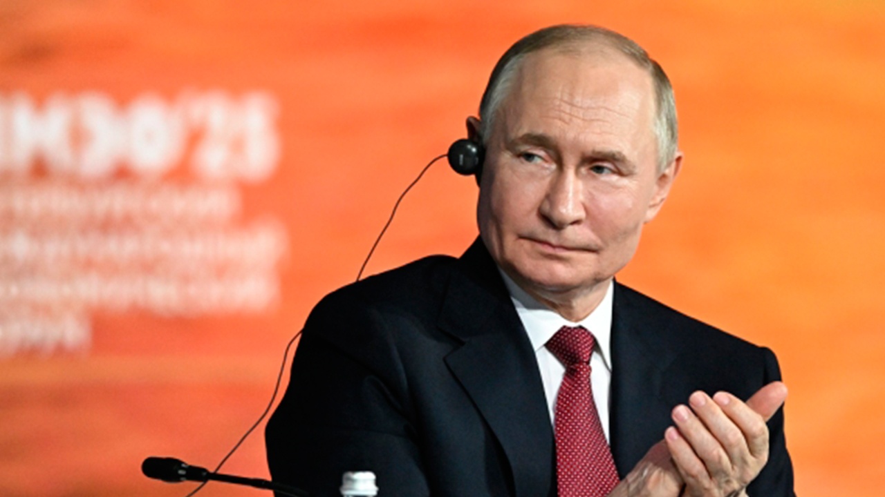 Путин ожидает инфляцию в 7% по итогам года Путин ожидает инфляцию в 7% по итогам года