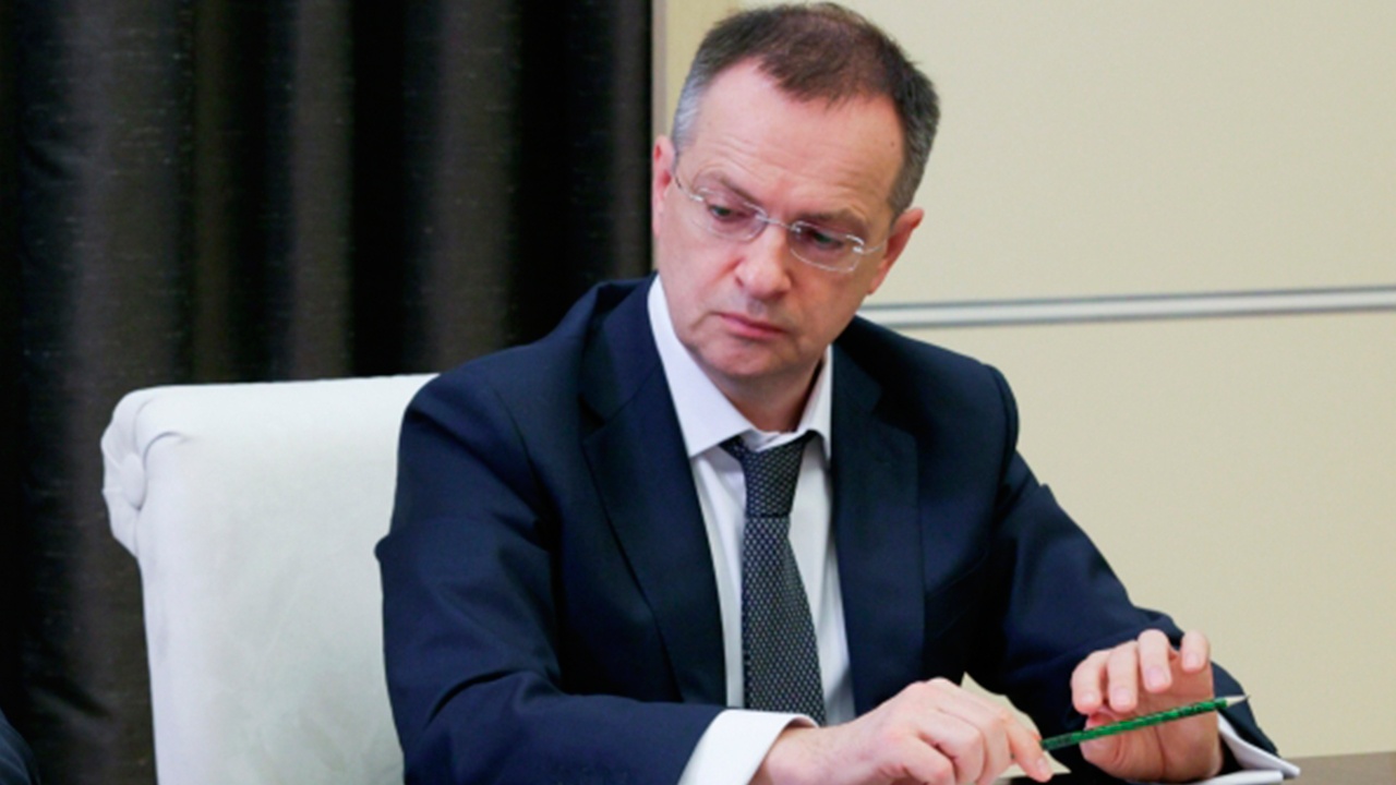 Кремль: Мединский находится в контакте со своим визави из Киева Кремль: Мединский находится в контакте со своим визави из Киева