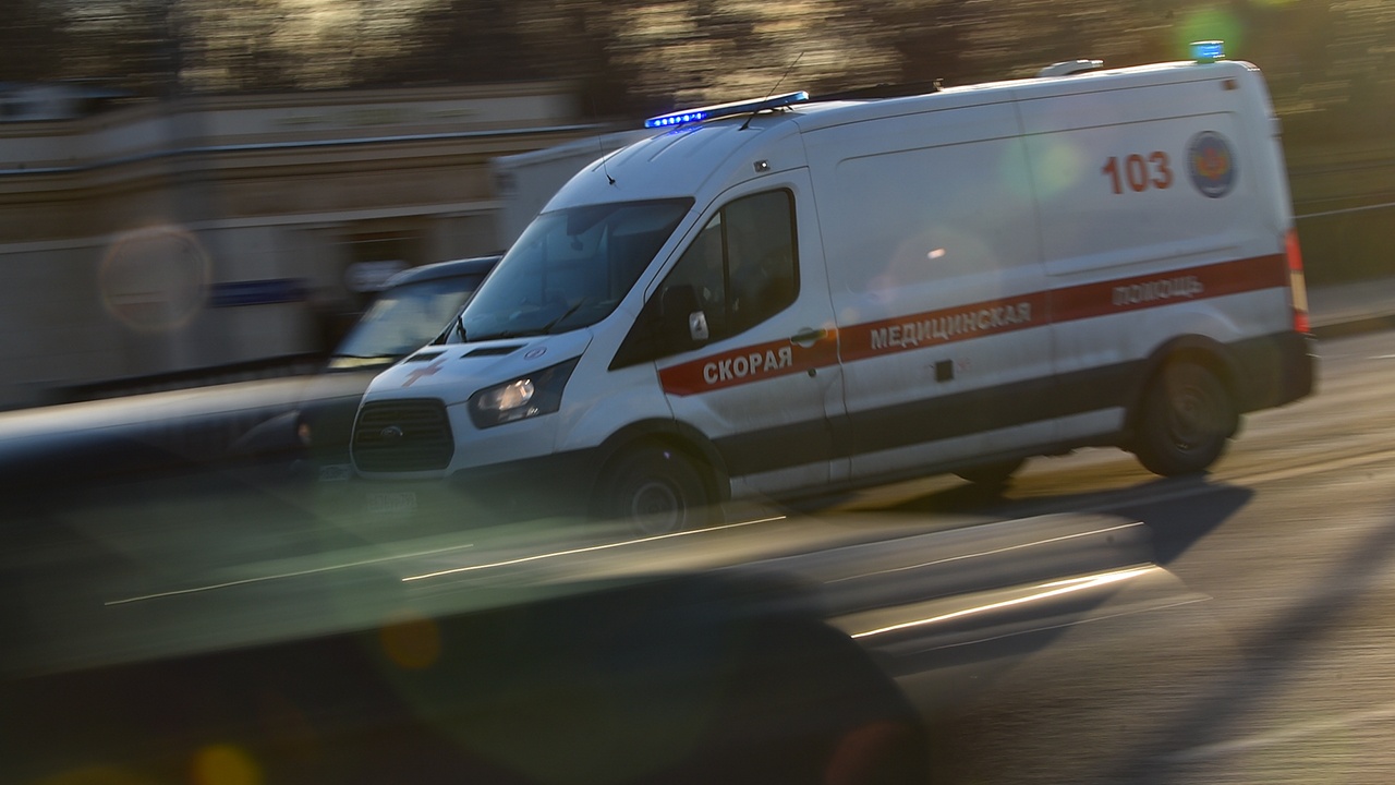 В ДТП на Каширском шоссе столкнулись семь авто, есть пострадавший В ДТП на Каширском шоссе столкнулись семь авто, есть пострадавший