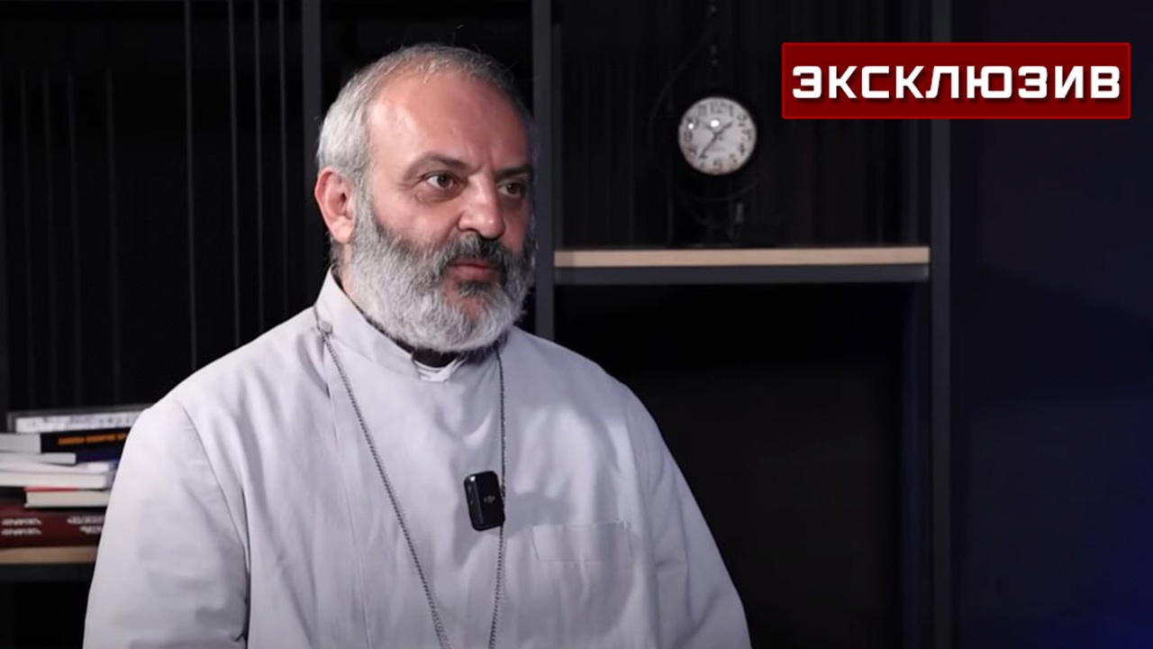 Политолог: Пашинян хочет подавить лидеров, которых поддержала церковь Политолог: Пашинян хочет подавить лидеров, которых поддержала церковь