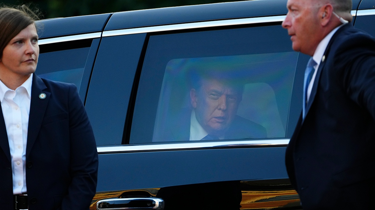 Президент Бразилии посоветовал Трампу поменьше сидеть в Интернете Президент Бразилии посоветовал Трампу поменьше сидеть в Интернете
