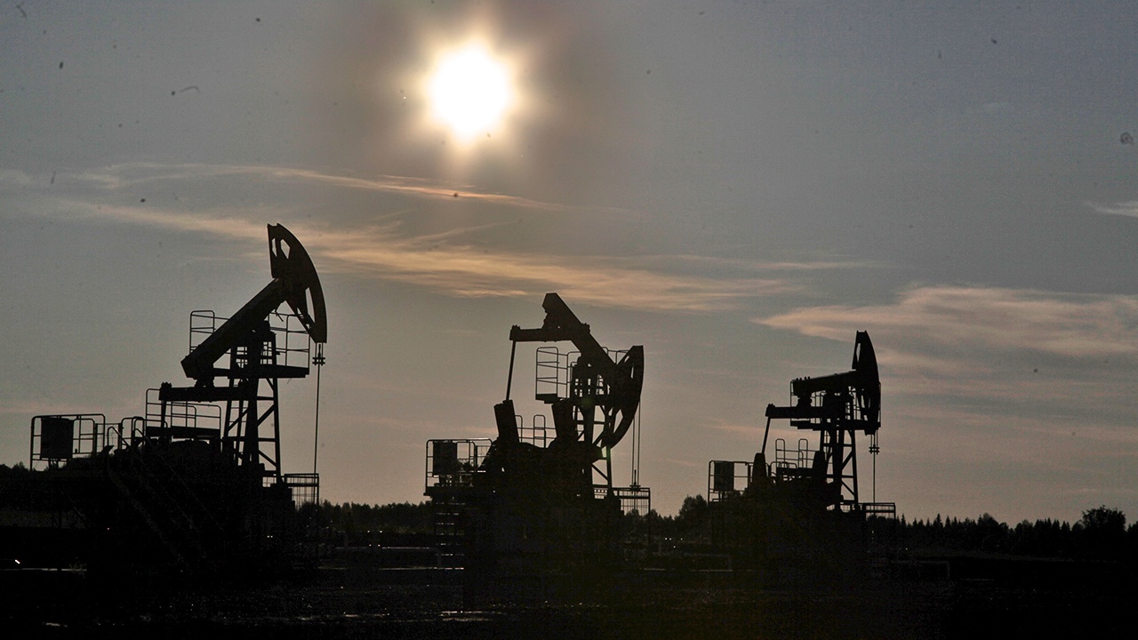 Зеленский предложил ЕС покупать российскую нефть не дороже $30 за баррель Зеленский предложил ЕС покупать российскую нефть не дороже $30 за баррель