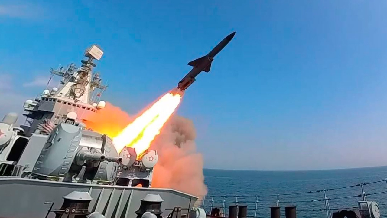 Силы ТОФ уничтожили корабли «противника» в Японском море Силы ТОФ уничтожили корабли «противника» в Японском море