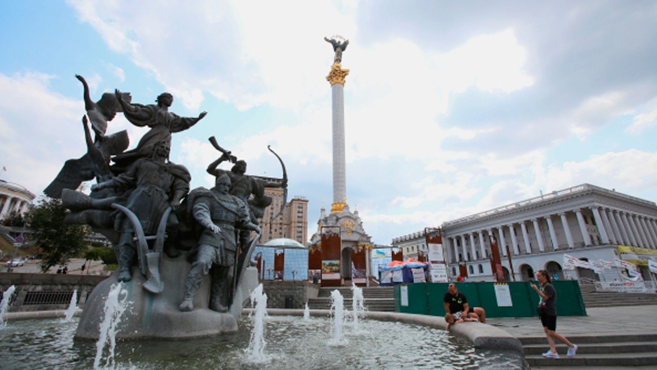 Песков согласился, что Киев пытается рассорить Москву и Баку