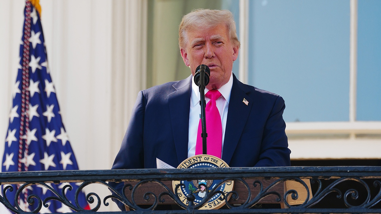 Трамп пообещал провести в США важнейшие военные модернизации Трамп пообещал провести в США важнейшие военные модернизации