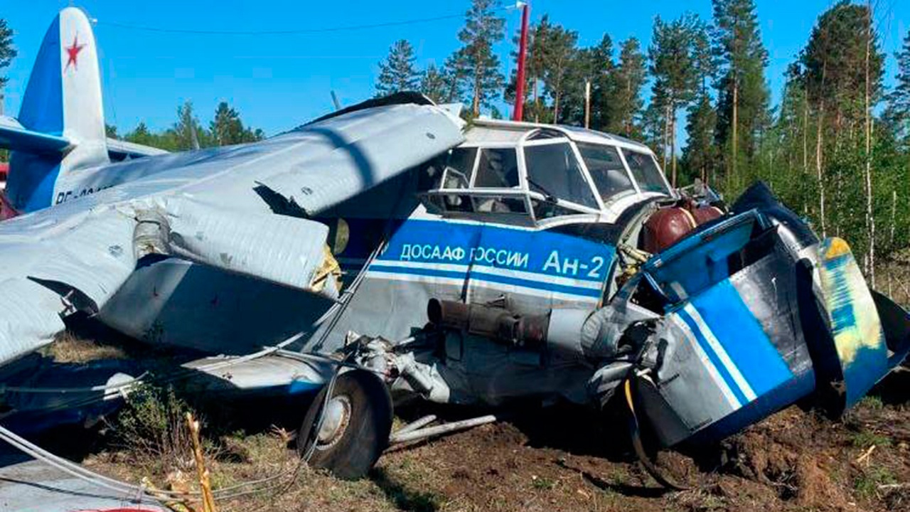 Двоих раненых из разбившегося Ан-2 госпитализировали в тяжелом состоянии Двоих раненых из разбившегося Ан-2 госпитализировали в тяжелом состоянии