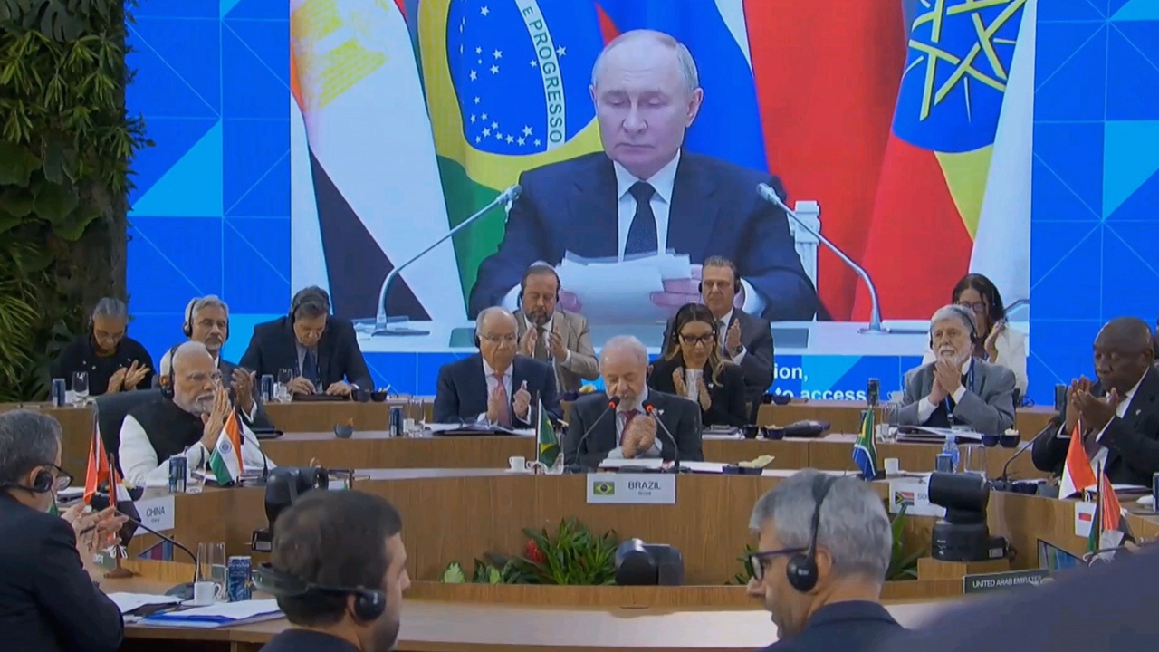 Путин: либеральная модель глобализации изживает себя Путин: либеральная модель глобализации изживает себя