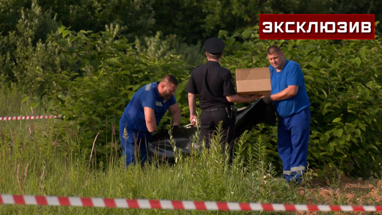 Тело Романа Старовойта увезли ритуальные службы Тело Романа Старовойта увезли ритуальные службы