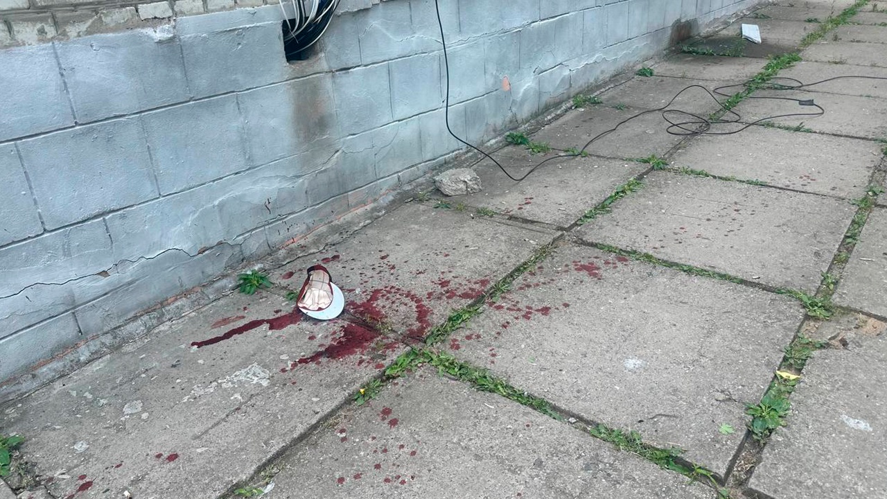 Один человек погиб, шестеро ранены после удара по жилому кварталу в Васильевке Один человек погиб, шестеро ранены после удара по жилому кварталу в Васильевке