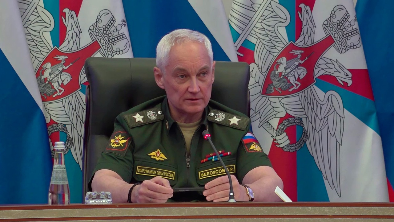 Белоусов: главное в сфере военного образования - повышать престиж службы Белоусов: главное в сфере военного образования - повышать престиж службы
