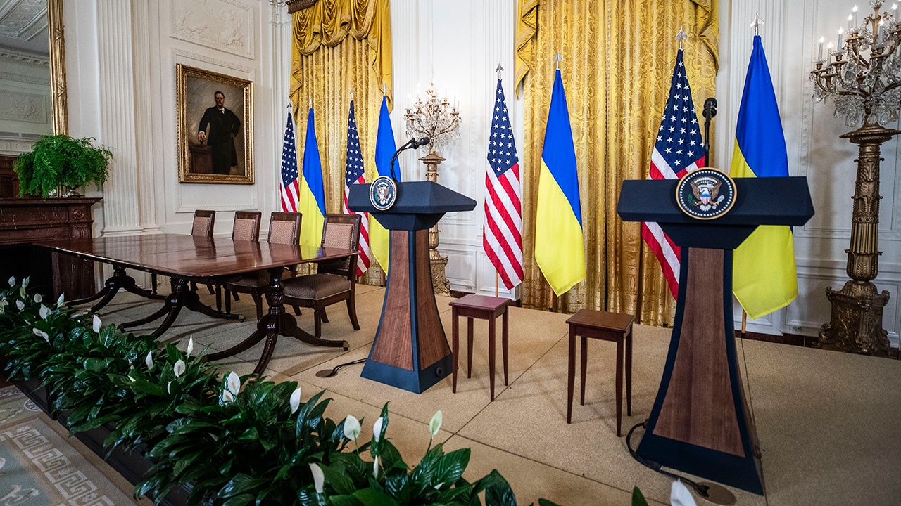 WSJ: Трамп не приказывал Пентагону заморозить поставки оружия Украине