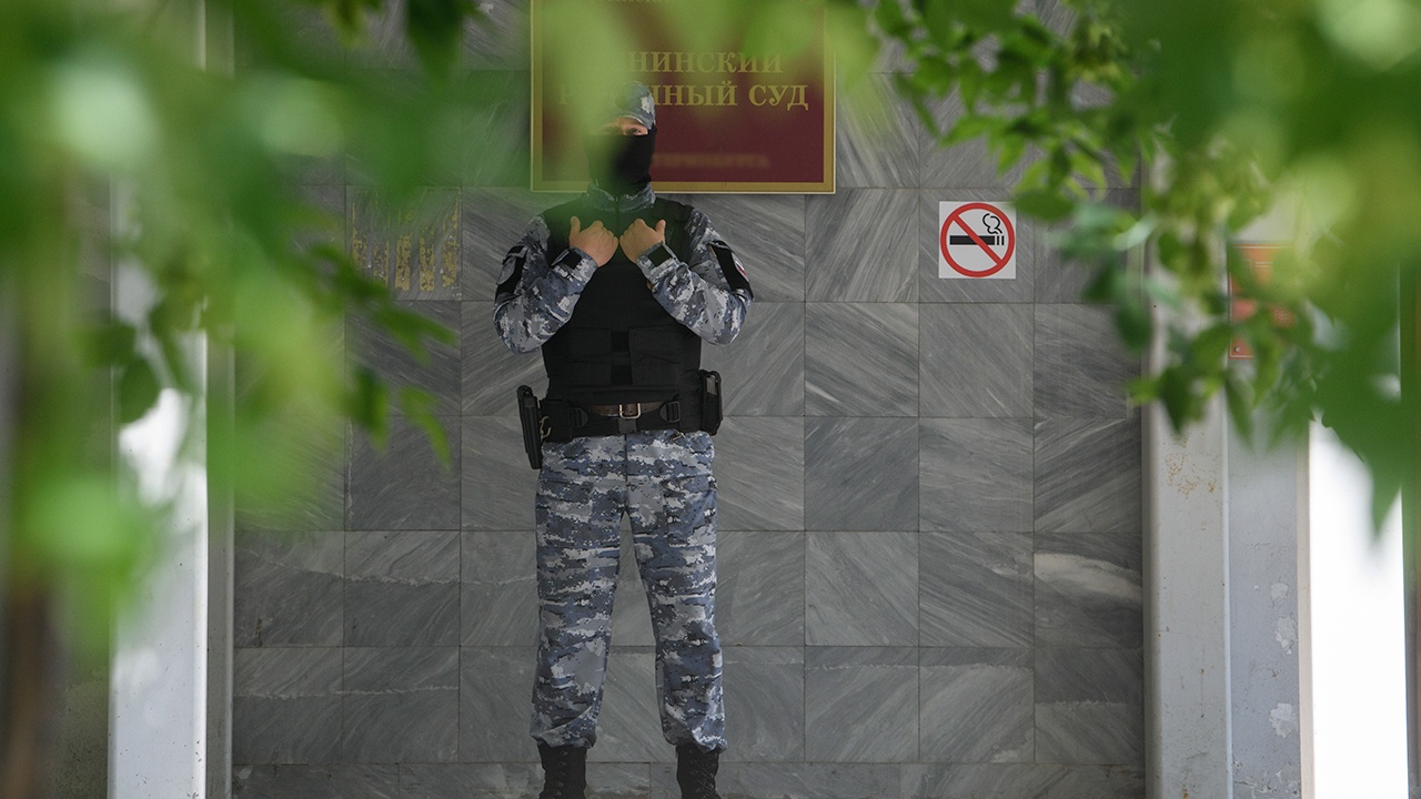 РИА Новости: суд арестовал задержанного 9 мая за подготовку теракта РИА Новости: суд арестовал задержанного 9 мая за подготовку теракта