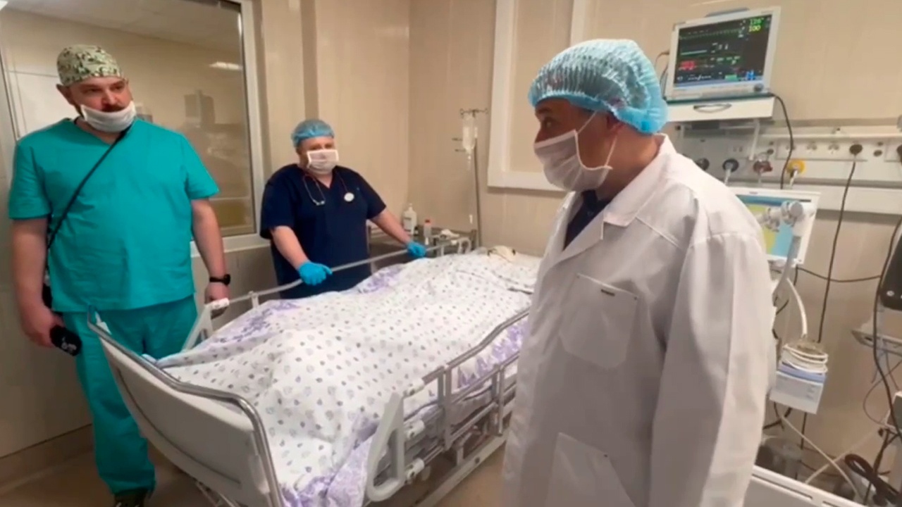 Пятилетний мальчик закрыл собой мать при атаке ВСУ на пляж в Курске Пятилетний мальчик закрыл собой мать при атаке ВСУ на пляж в Курске