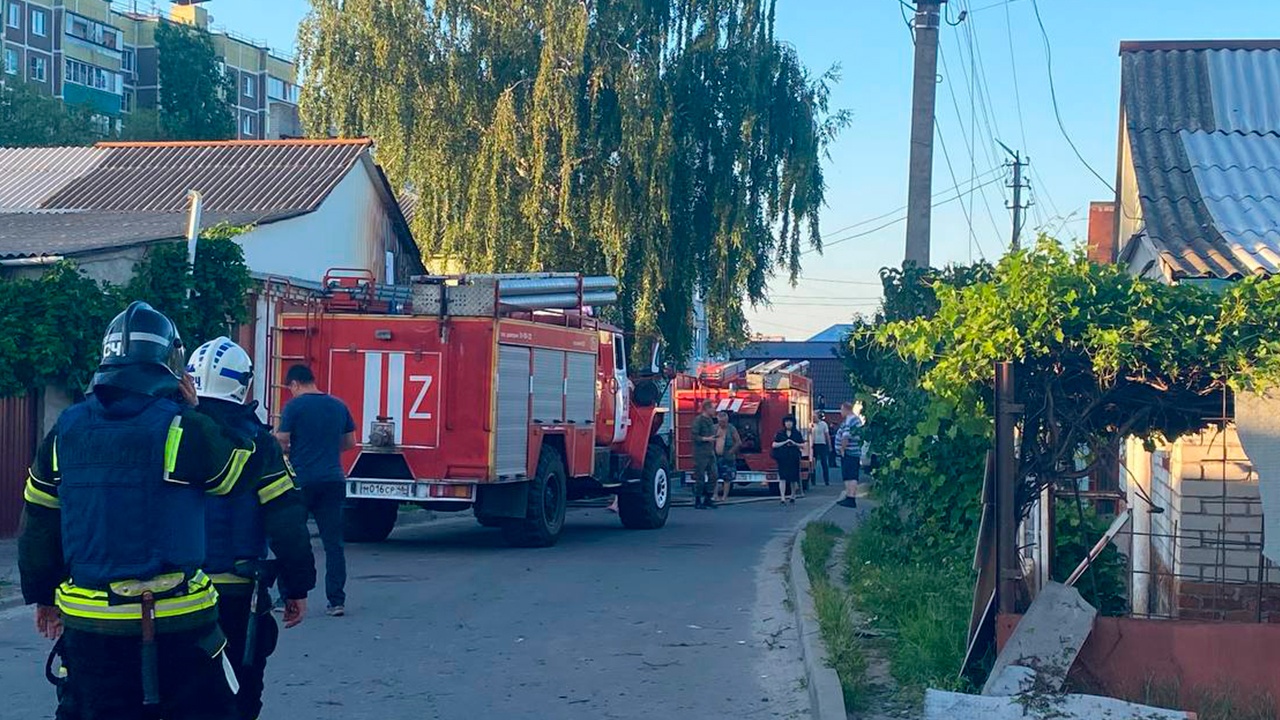 ВСУ атаковали жилую многоэтажку и частный дом в Курске, есть жертвы ВСУ атаковали жилую многоэтажку и частный дом в Курске, есть жертвы