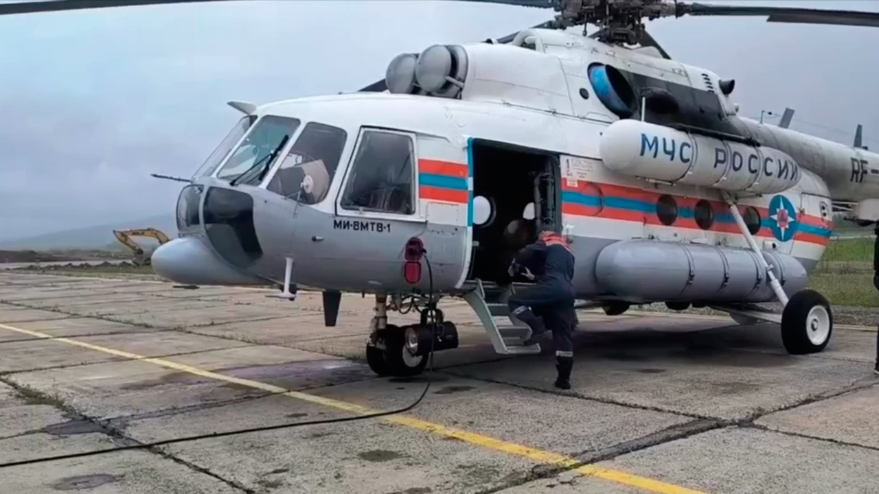 МЧС и Росавиация возобновили поиск пропавшего на Дальнем Востоке вертолета МЧС и Росавиация возобновили поиск пропавшего на Дальнем Востоке вертолета