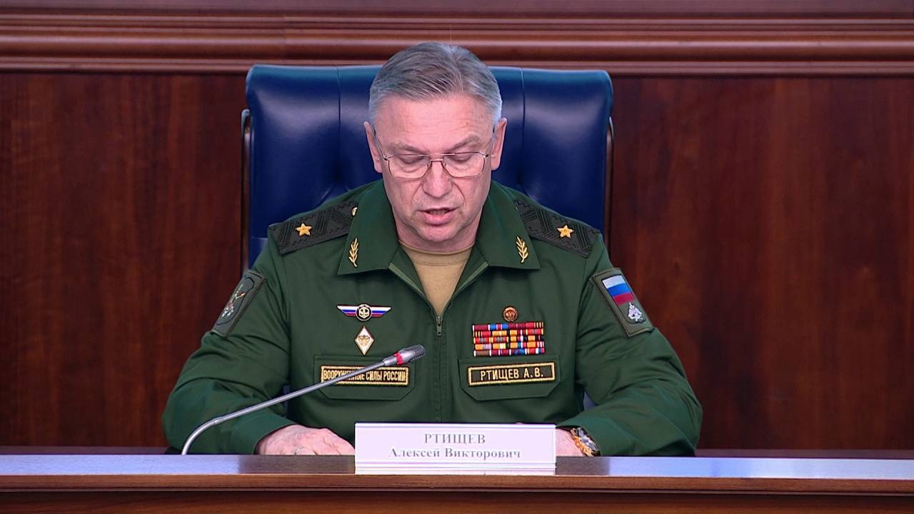 МО РФ: ВСУ с начала года сбрасывают хлорпикрин с дронов на позиции ВС РФ МО РФ: ВСУ с начала года сбрасывают хлорпикрин с дронов на позиции ВС РФ