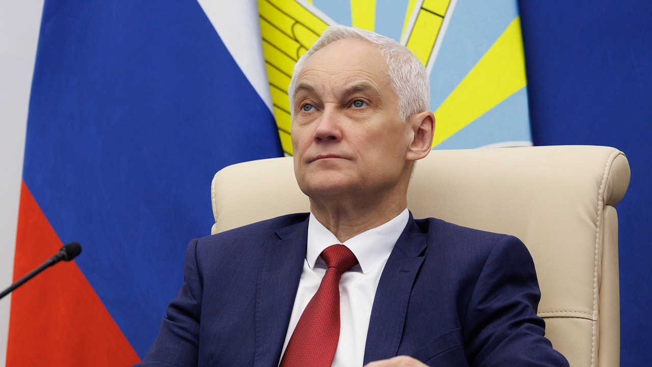 Белоусов поздравил военнослужащих, освобождавших Каменское Белоусов поздравил военнослужащих, освобождавших Каменское