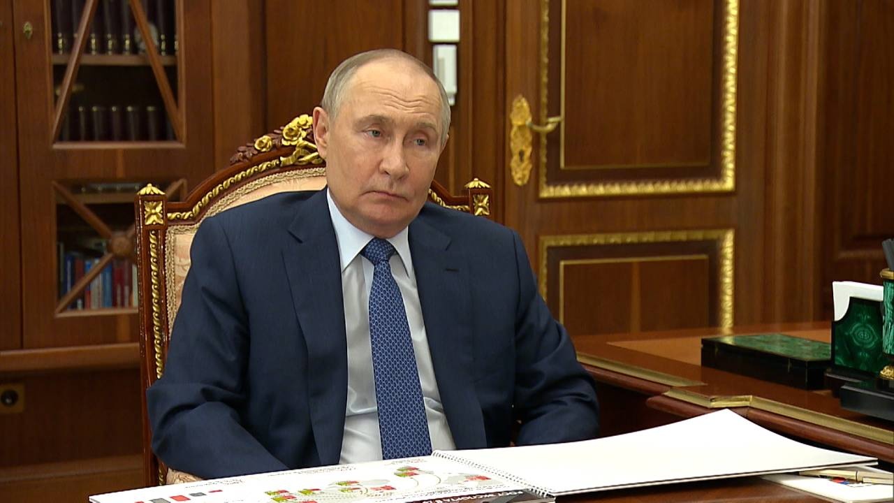 Путин назвал глупостью желание Европы отказаться от российских удобрений Путин назвал глупостью желание Европы отказаться от российских удобрений