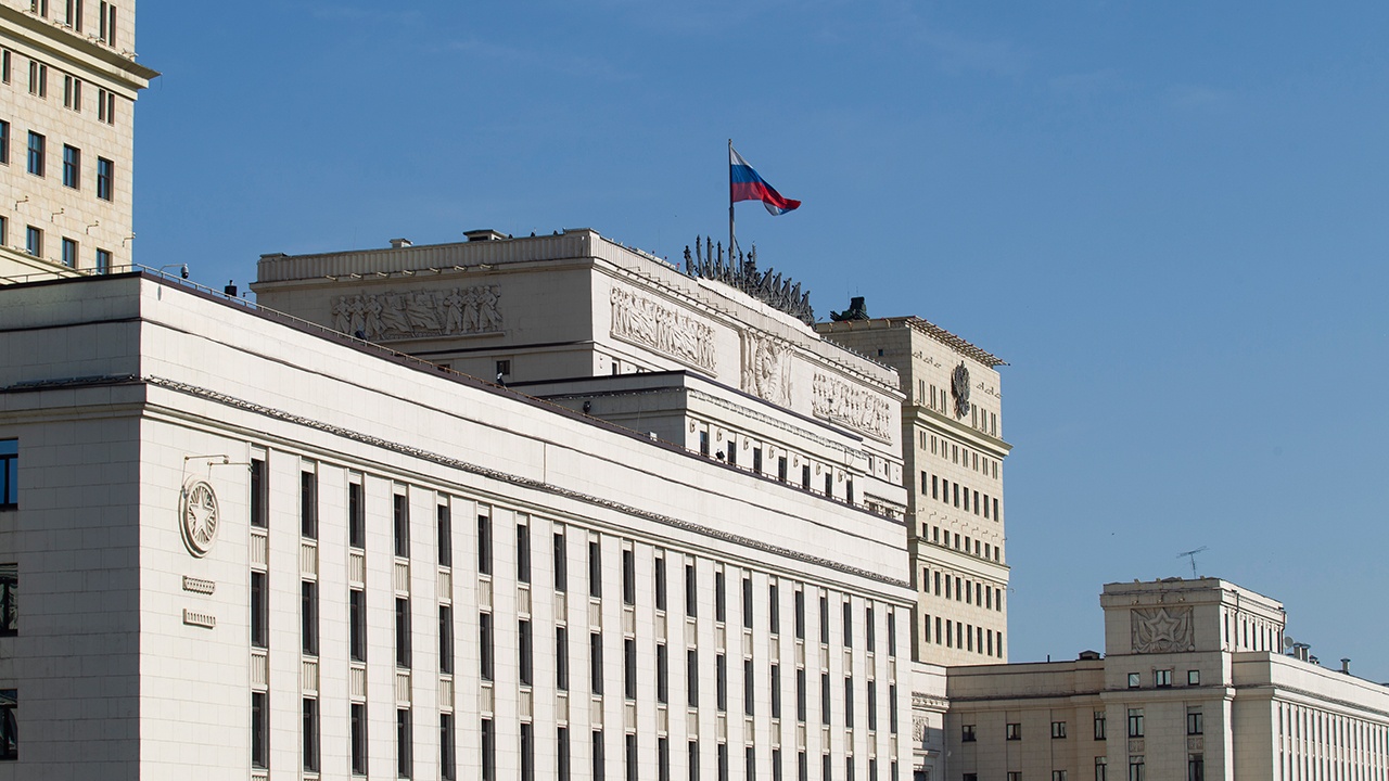 ВС РФ за ночь сбили над Россией 93 украинских дрона